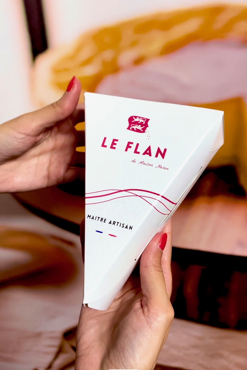 Boîte pour part de flan, réalisation sur-mesure pour Maison Héron
